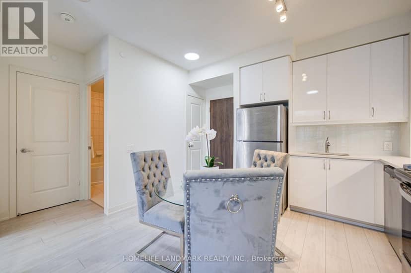 818 - 4955 Yonge Street — photo 6 of 22