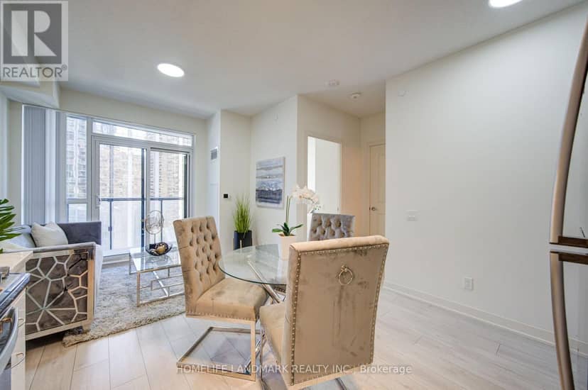 818 - 4955 Yonge Street — photo 7 of 22