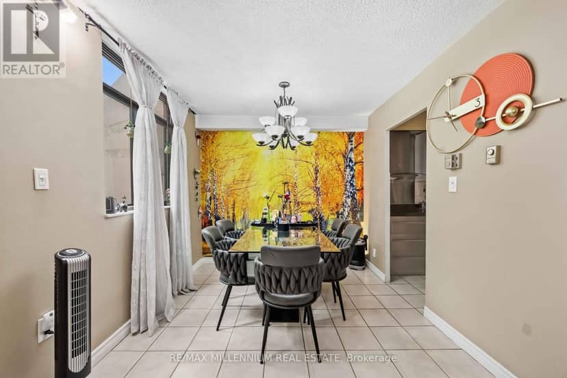 126 - 2645 Jane Street — photo 15 of 35