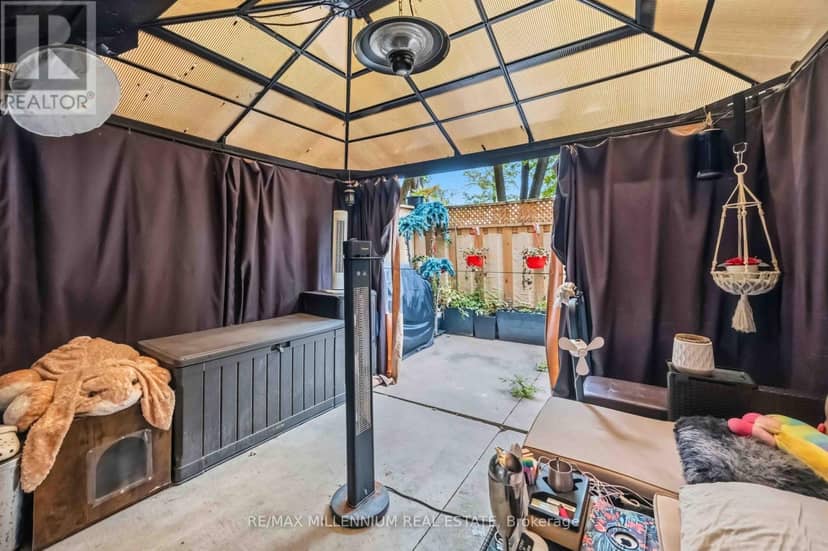 126 - 2645 Jane Street — photo 32 of 35