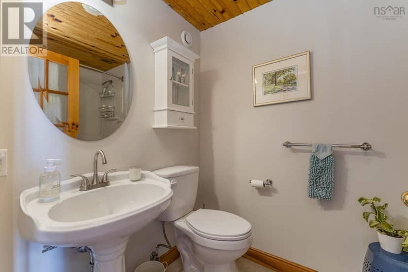 19 Sandy Cove Lane — photo 18 of 40