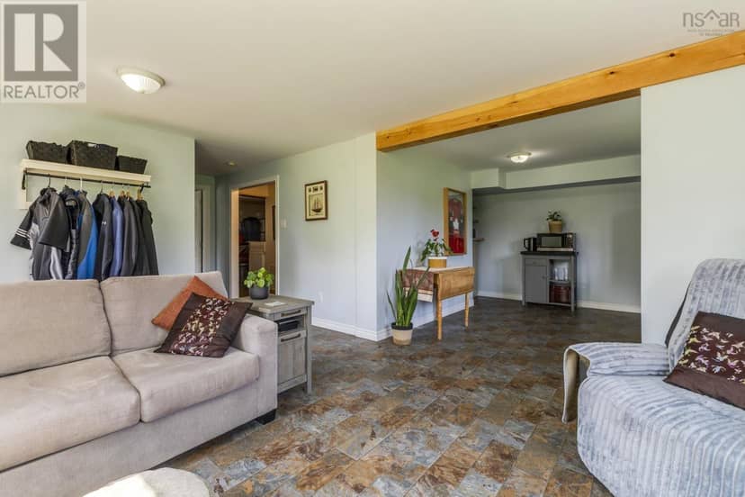 19 Sandy Cove Lane — photo 35 of 40