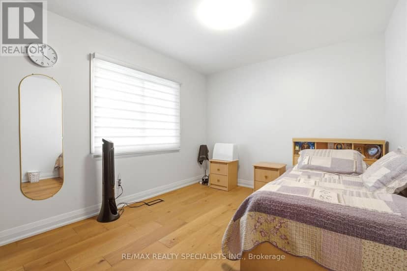 29 Blackthorn Lane — photo 18 of 40