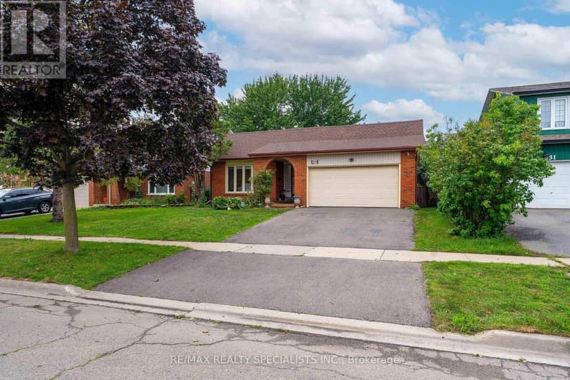 29 Blackthorn Lane — photo 2 of 40