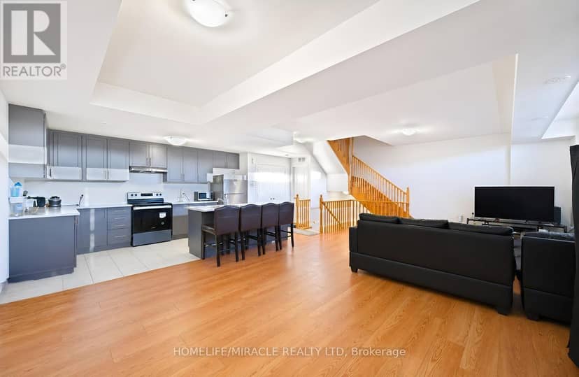 415 Dougall Avenue — photo 8 of 23