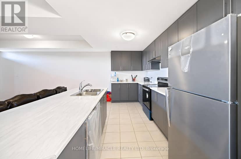 415 Dougall Avenue — photo 9 of 23