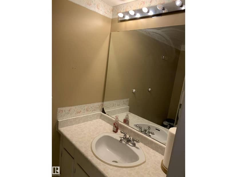 #302 10421 93 ST NW NW — photo 20 of 29