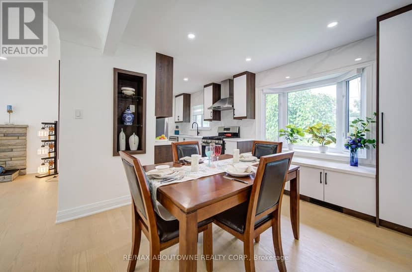 30 Dale Avenue — photo 7 of 40