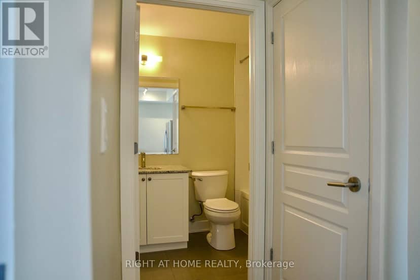 708 - 118 Holmwood Avenue — photo 16 of 24