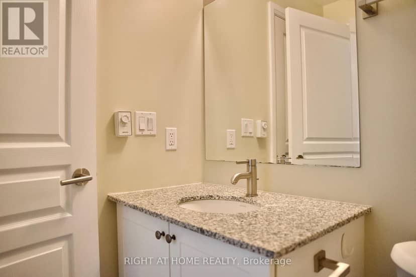 708 - 118 Holmwood Avenue — photo 15 of 24