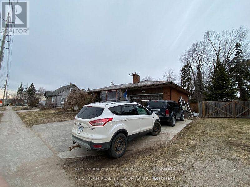 536 Big Bay Point Road, Barrie, photo 2