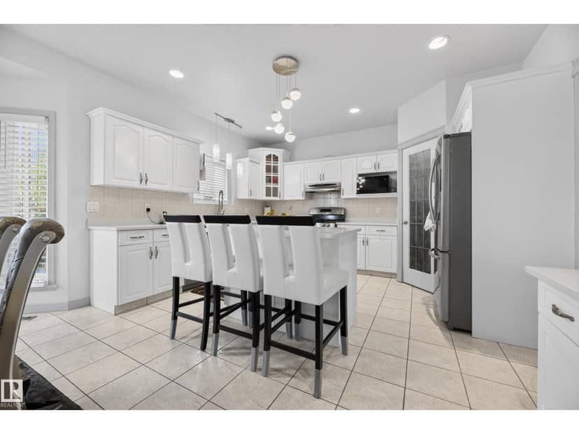 979 Hollingsworth Bn NW — photo 34 of 40