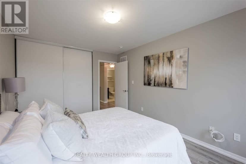 12 - 26 Bruce Street, Vaughan, photo 2