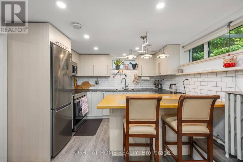 107 Otter Crescent — photo 33 of 40