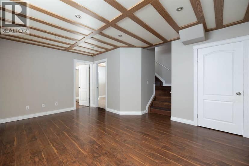 632 Athabasca Avenue — photo 18 of 34