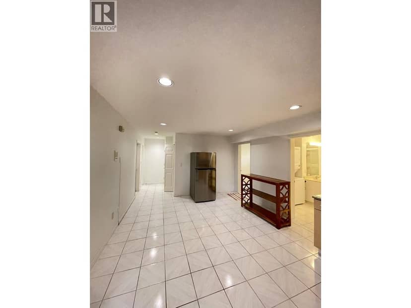 1000 CLIFF AVENUE, Burnaby, photo 4