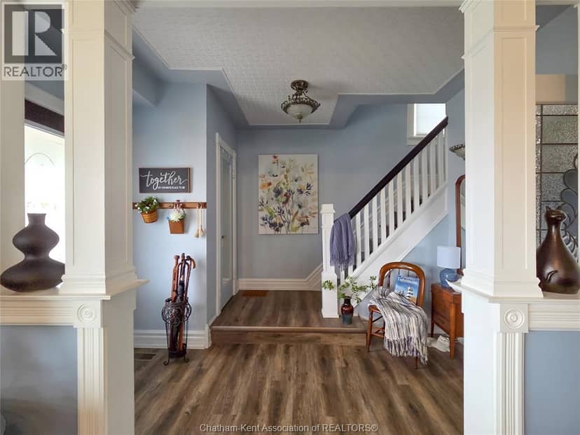 170 Lacroix Street — photo 3 of 40