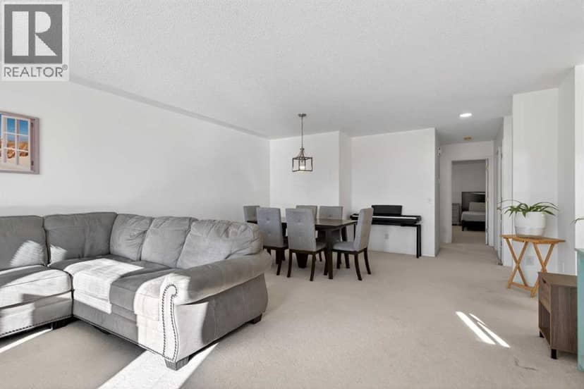 320 Sierra Morena Green SW — photo 19 of 38