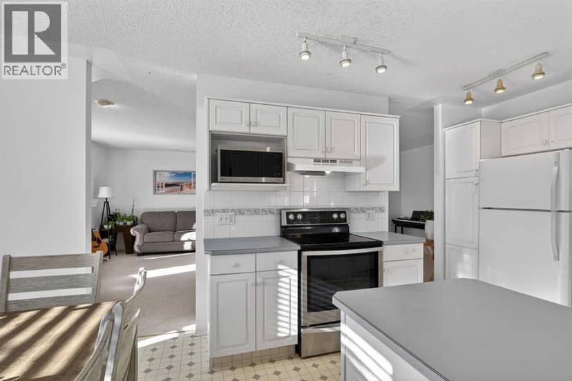 320 Sierra Morena Green SW — photo 24 of 38