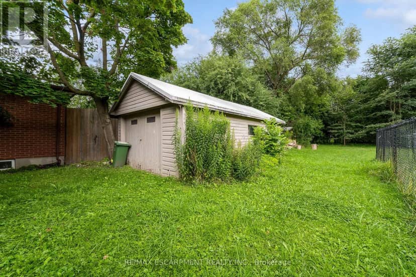 203B Erb Street — photo 26 of 26