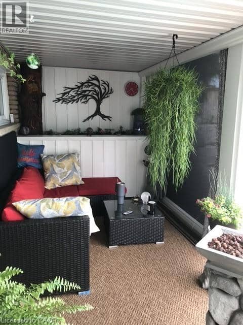 33 BEE Street — photo 33 of 40