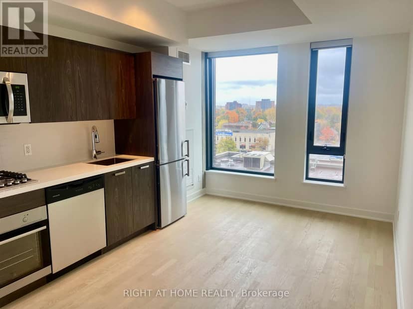 705 - 203 Catherine Street — photo 12 of 23