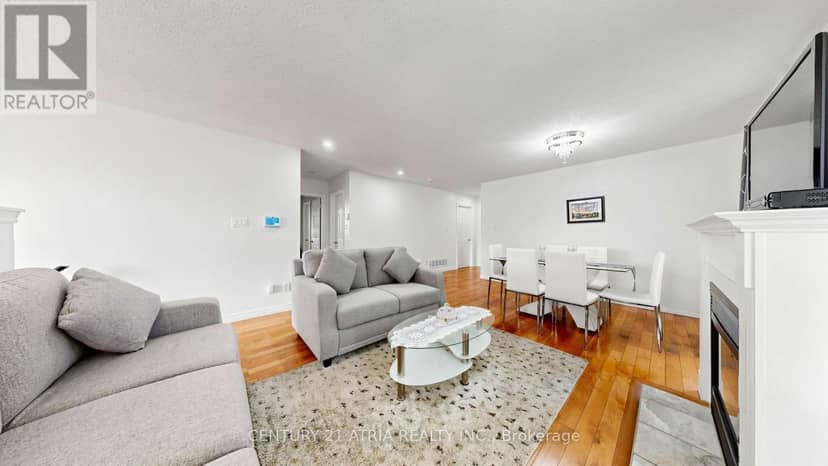 102 Huntington Crescent — photo 9 of 40