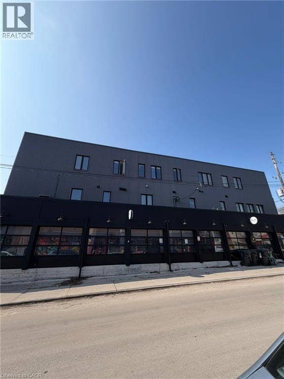 1415 GERRARD Street E — photo 33 of 38