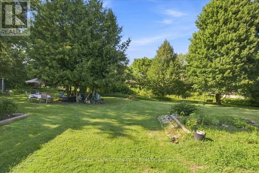 8470 Nottawasaga River Road — photo 24 of 31