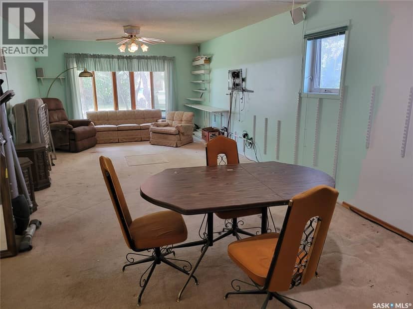 27 Elm STREET — photo 18 of 37