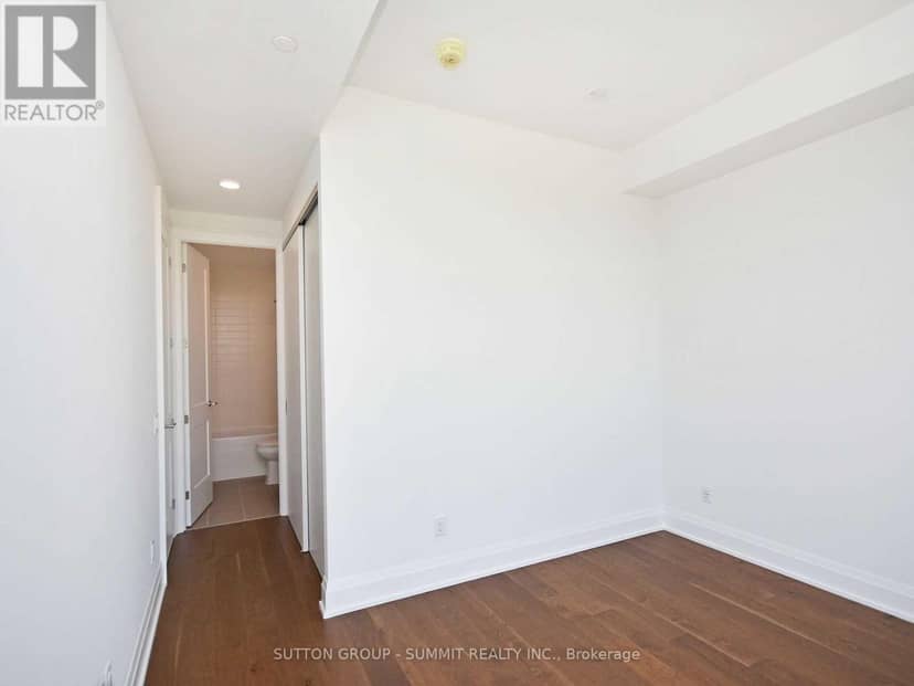 1606 - 21 Park Street E — photo 34 of 40