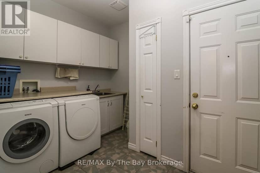 60 Martyn Drive — photo 18 of 40