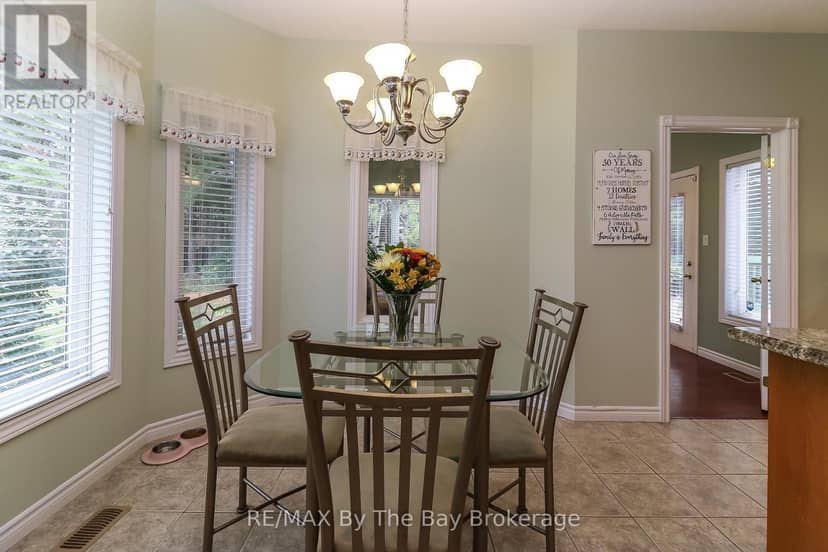 60 Martyn Drive — photo 10 of 40