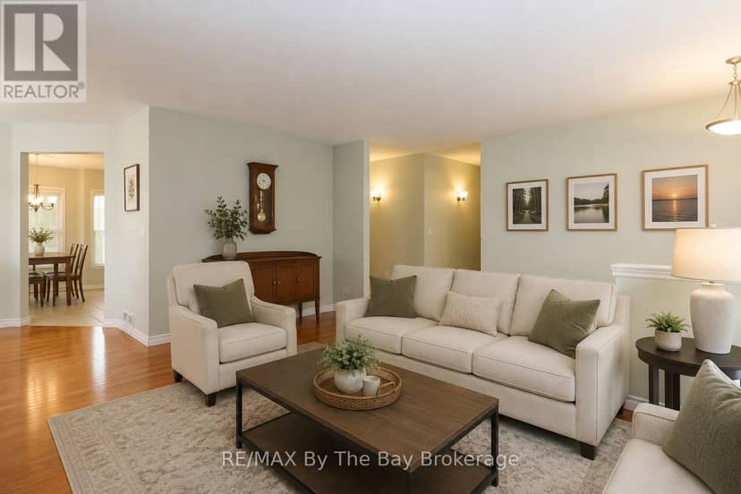 60 Martyn Drive — photo 37 of 40