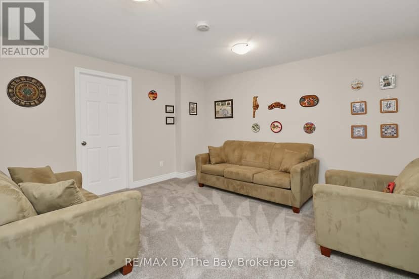 60 Martyn Drive — photo 30 of 40
