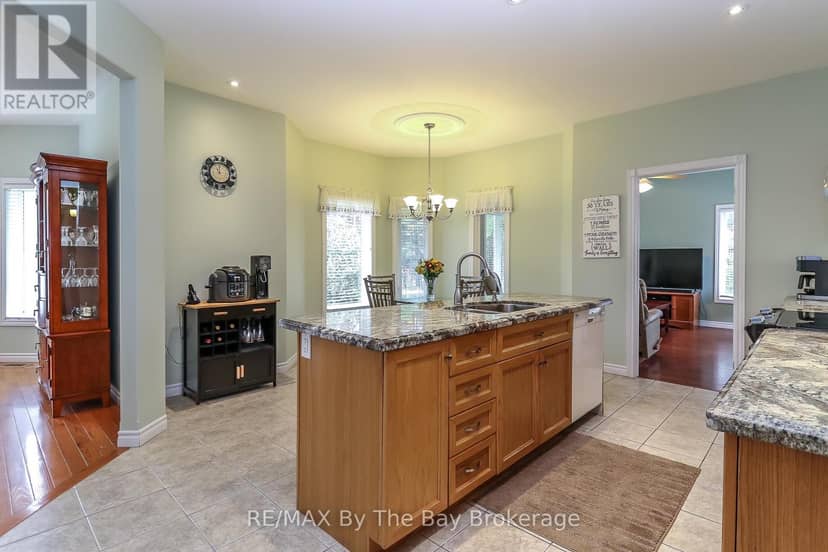 60 Martyn Drive — photo 7 of 40