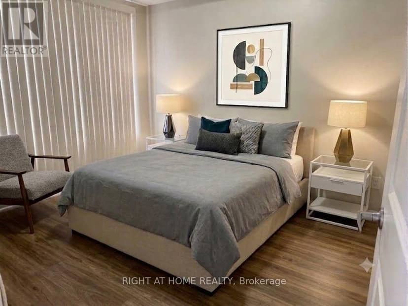 401 - 385 Prince Of Wales Drive — photo 5 of 28