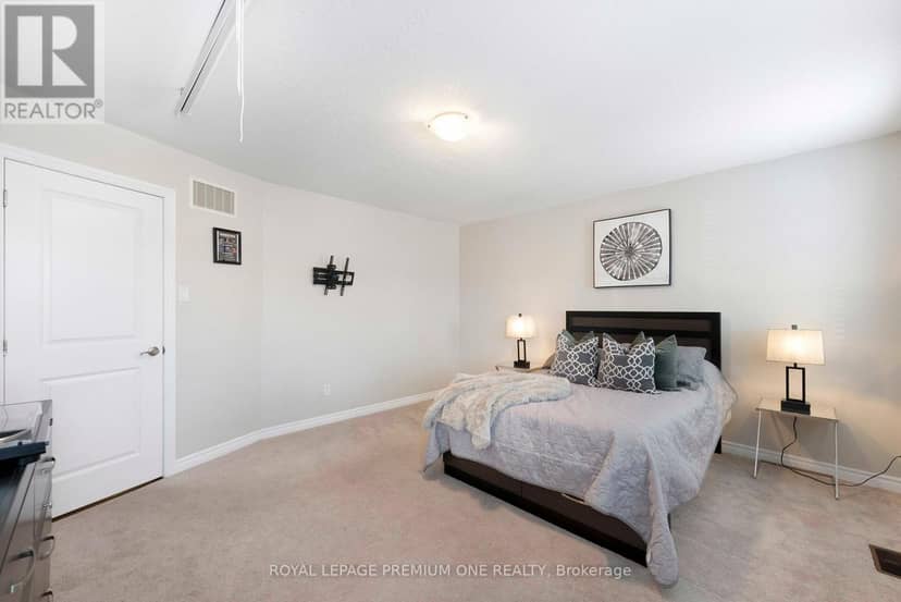 20 Warman Street — photo 22 of 40