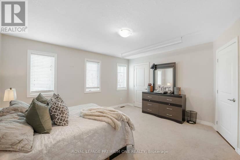 20 Warman Street — photo 24 of 40