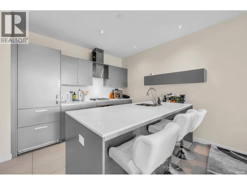 306 5151 BRIGHOUSE WAY, Richmond, photo 2