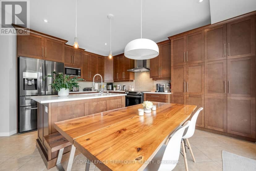 433 Callisto Way — photo 14 of 39