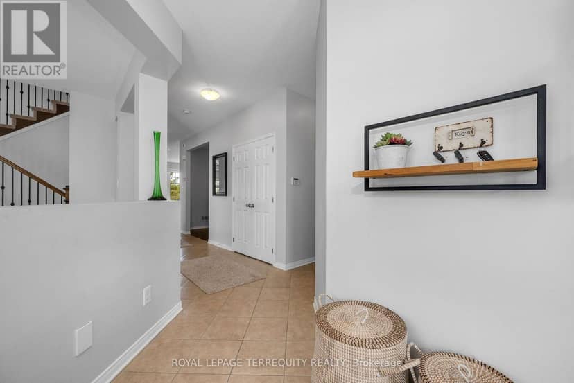433 Callisto Way — photo 5 of 39