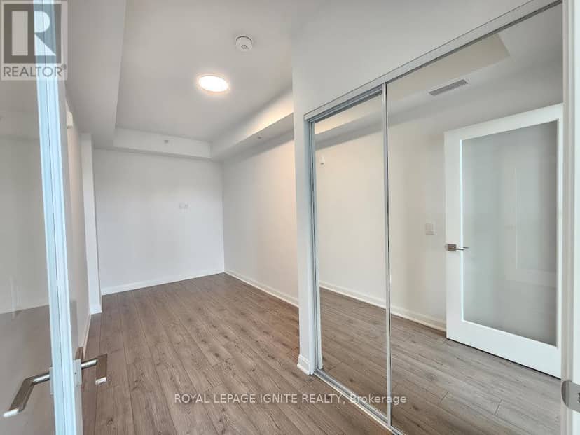 529 - 223 Princess Street — photo 10 of 20