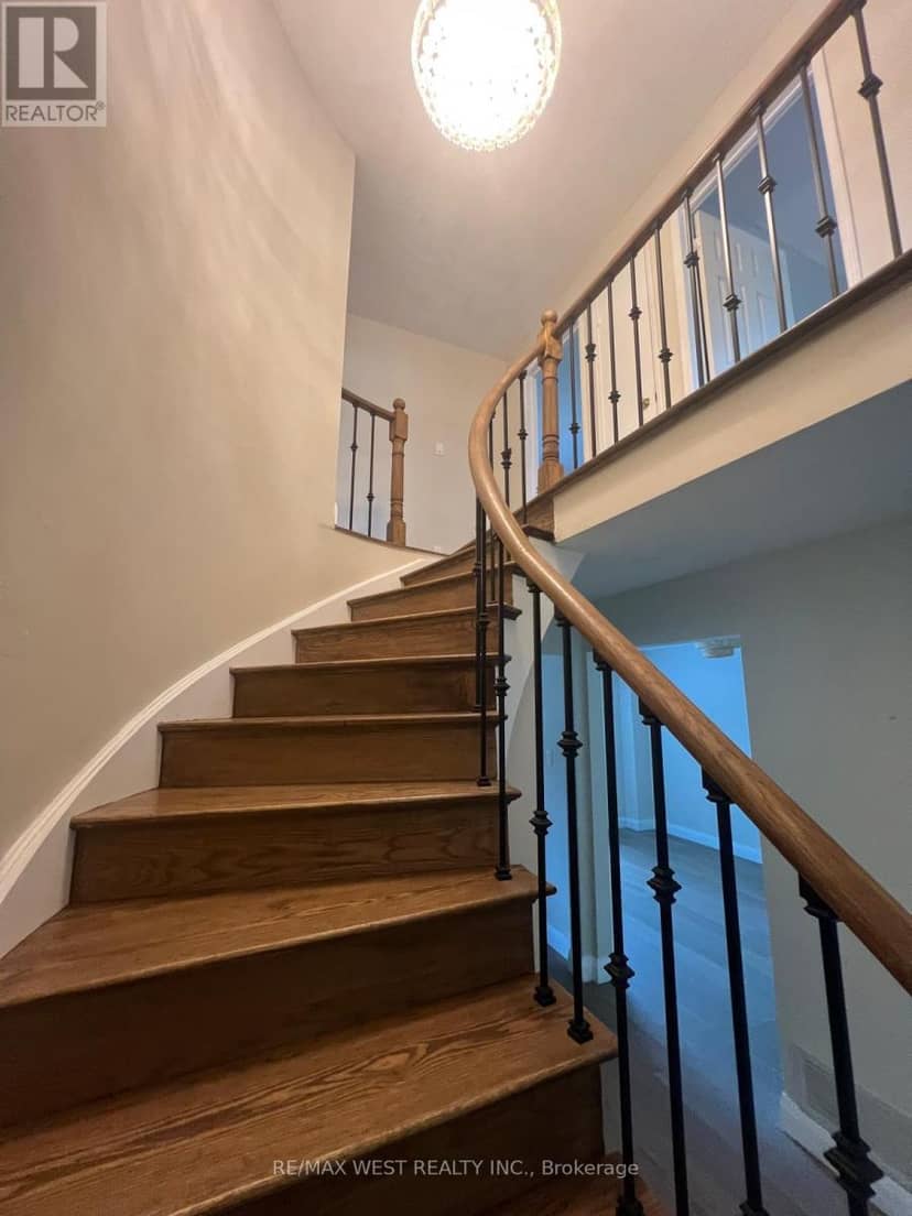 51 Moorcrest Drive — photo 16 of 34
