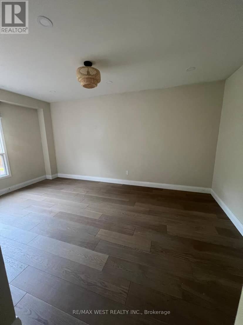 51 Moorcrest Drive — photo 8 of 34