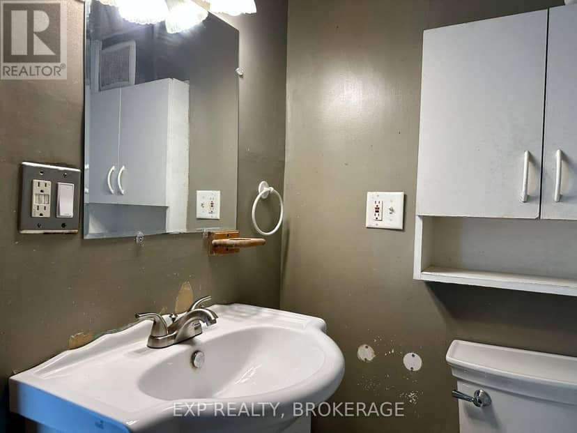 2295 Sydenham Road, Kingston, photo 6