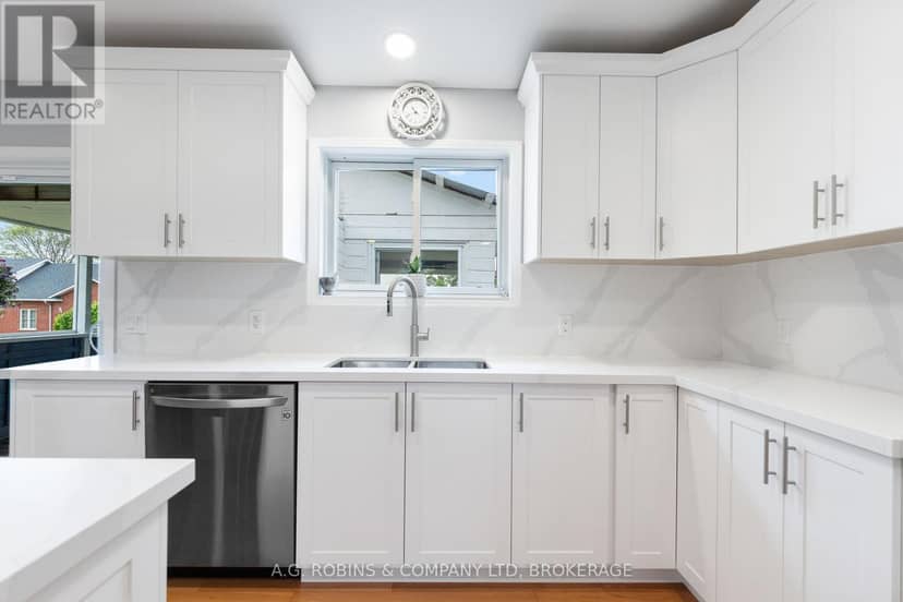 12312 Lakeshore Road — photo 14 of 40