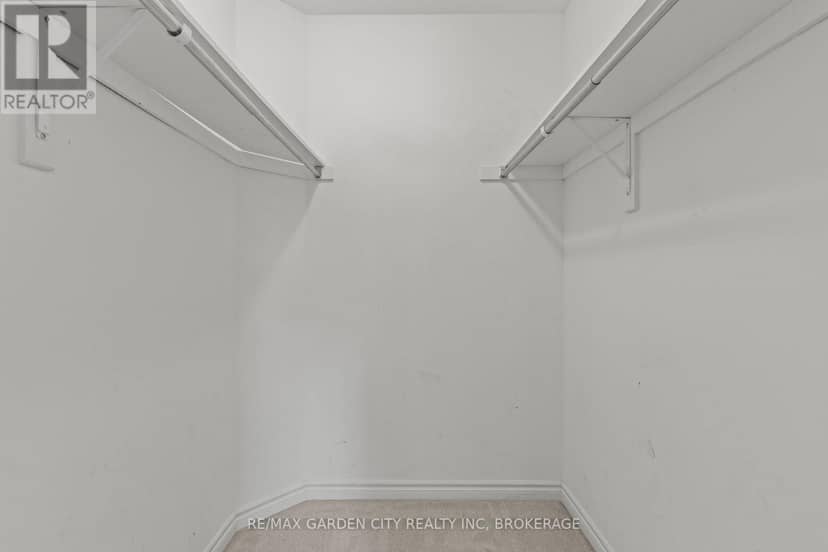 8 - 182 Broadway Lane — photo 15 of 31