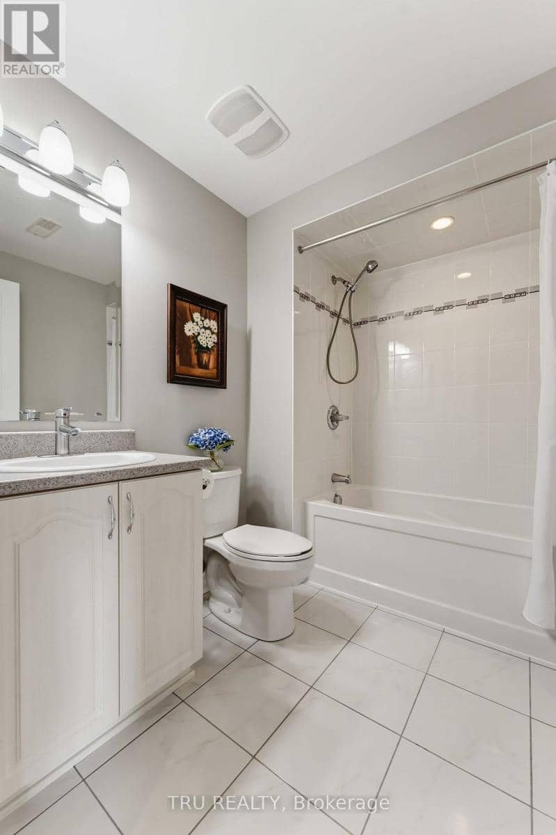 301 - 755 Beauparc Private — photo 39 of 40