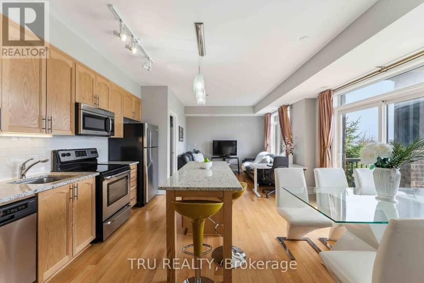 301 - 755 Beauparc Private — photo 8 of 40
